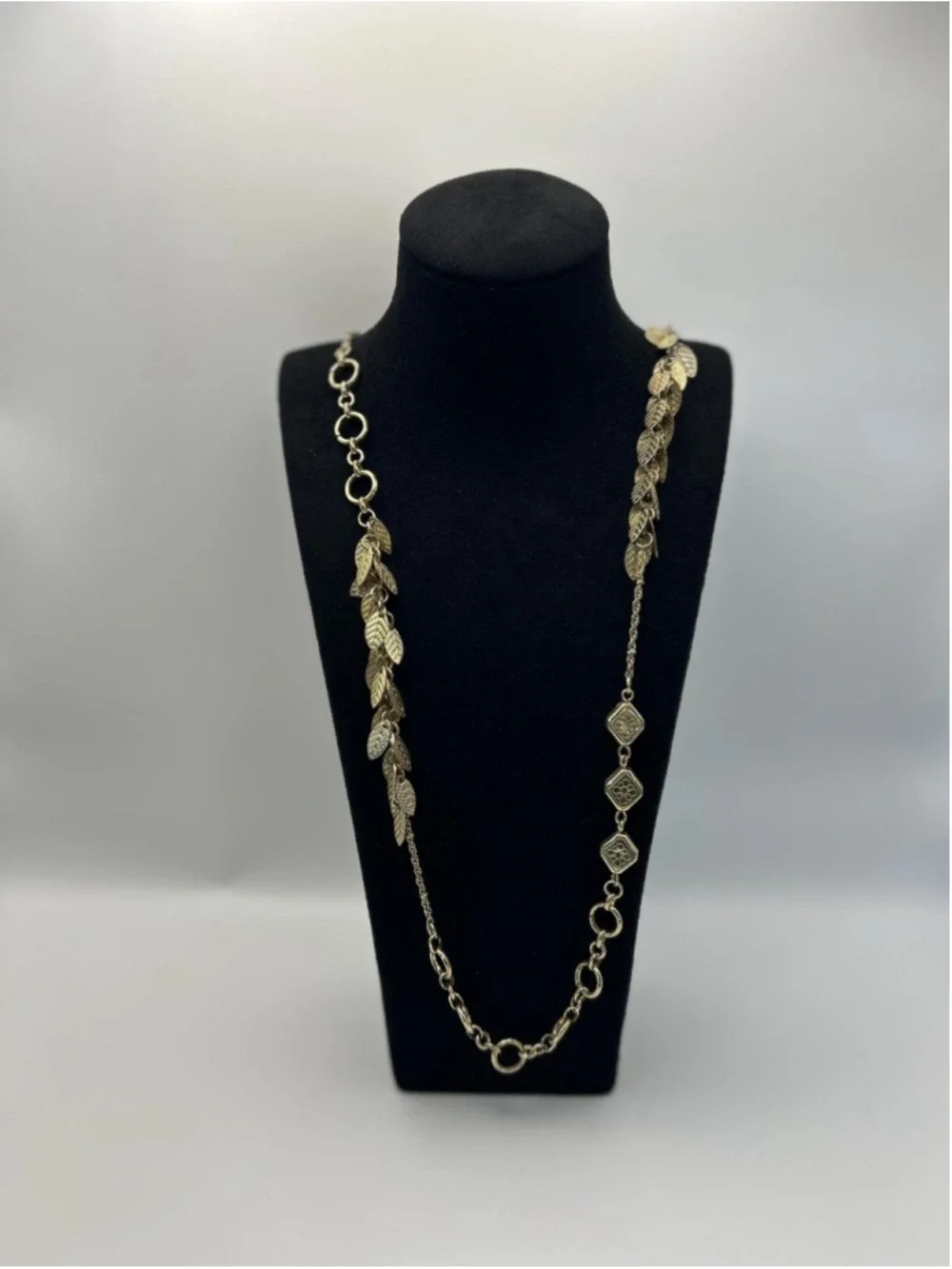 Necklace Gold Tone Leaf Charm Station Chain Nature Fashion Lobster Clasp 18 Inch